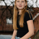 Skolefotografering oppe i et træ